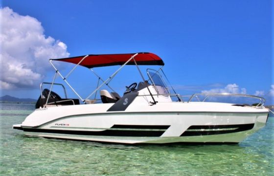 Bénéteau Flyer 6.6 SUNdeck