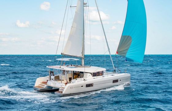 Lagoon 42