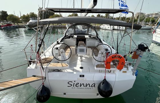 Bavaria C38