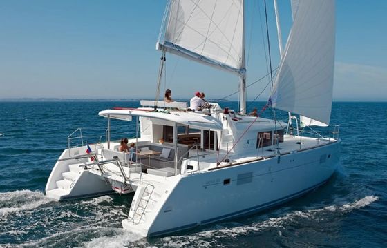Lagoon 450 F