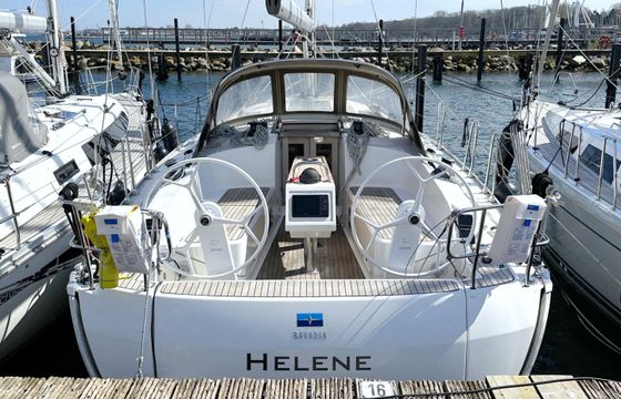 Bavaria Cruiser 37