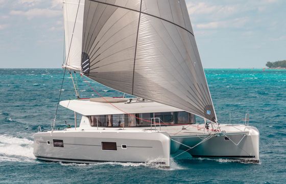Lagoon 42