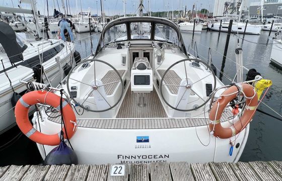 Bavaria Cruiser 37
