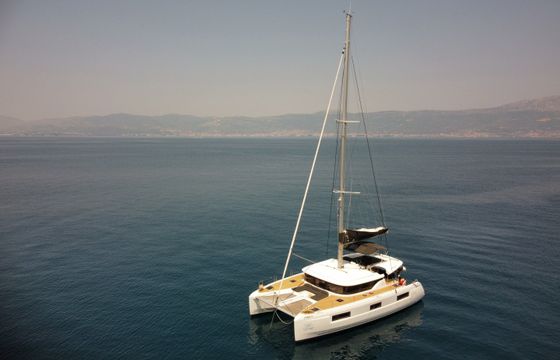 Lagoon 46