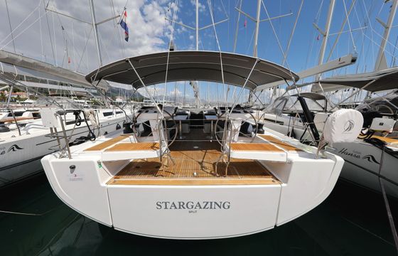 Hanse 548