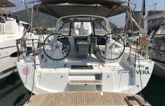 Bénéteau Oceanis 41.1