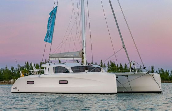 Outremer Falmari