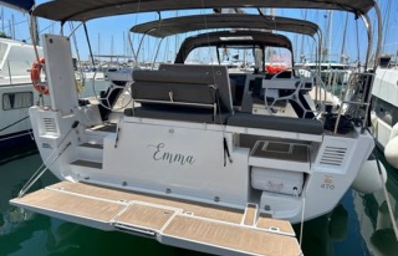 Dufour 470
