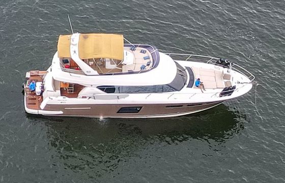 Prestige 60 flybridge