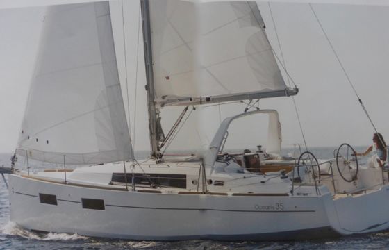 Bénéteau Oceanis 35