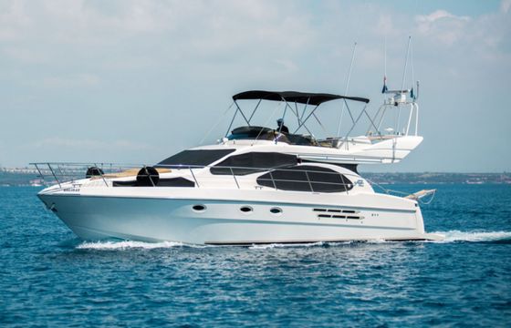 Azimut 46 Fly