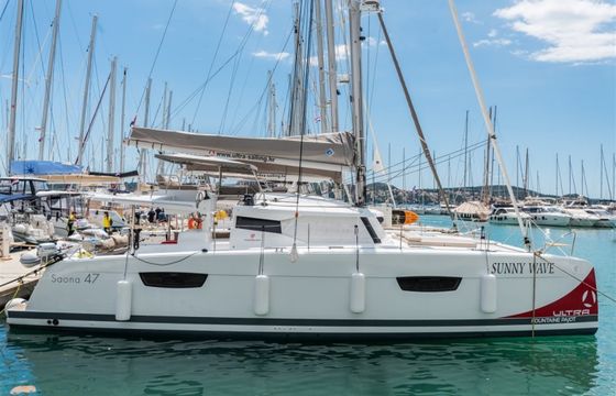Fountaine Pajot Saona 47