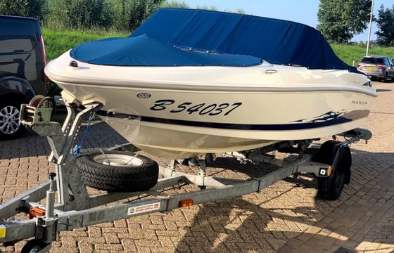 Maxum 1800 MX