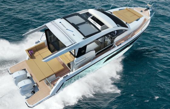 Sealine C335V