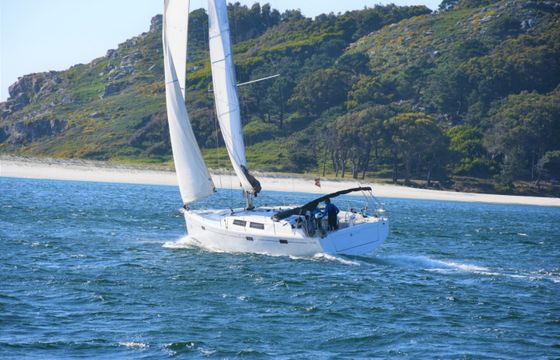 Hanse 415