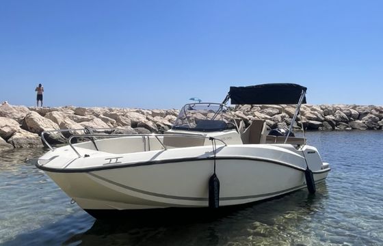 Quicksilver Activ 605 Open