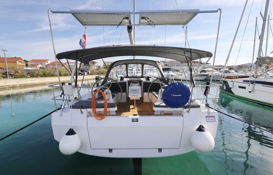 Bavaria C42