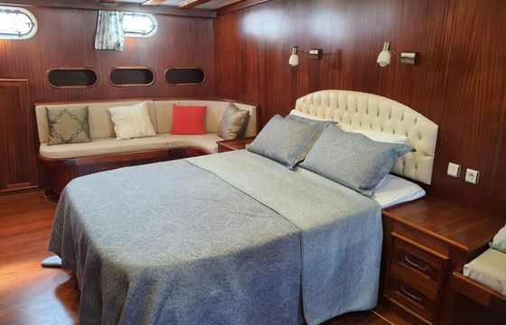 Custom Made KETCH