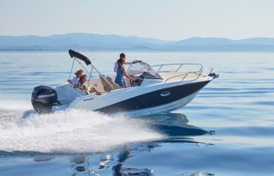 Quicksilver Activ 605 Bowrider