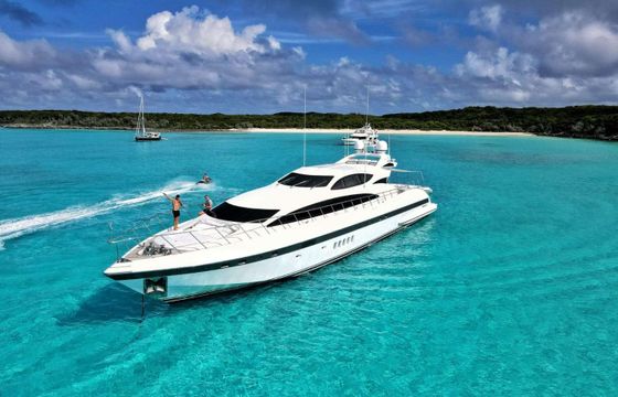 Mangusta 105'