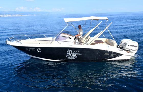 Sessa Marine Key Largo 27