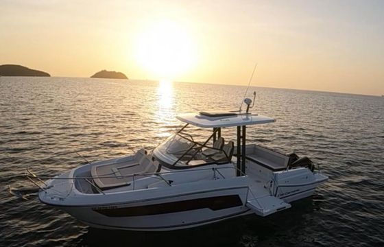 Jeanneau Cap Camarat 9.0 WA