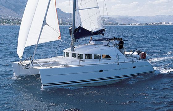 Lagoon 38