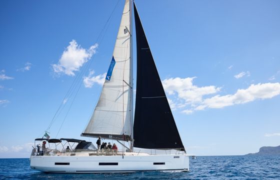 Dufour 530