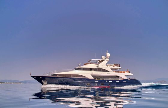 Benetti OPTION B