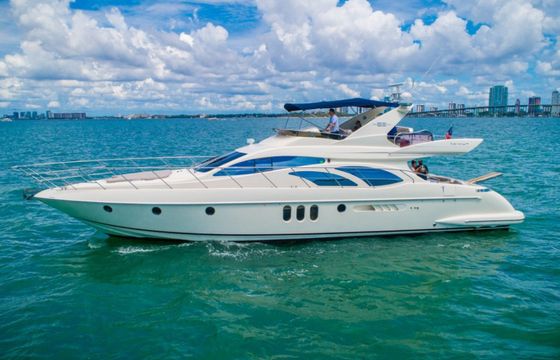 Azimut 62 Fly