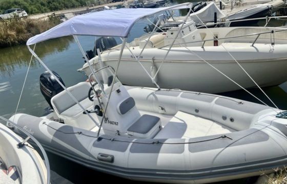 Adventure VESTA 550
