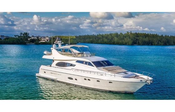 Ferretti 730 Fly