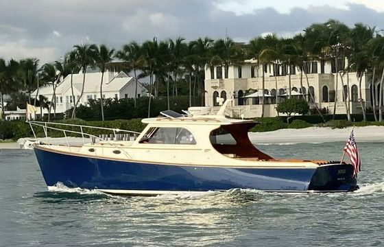 Hinckley Picnic 36 Extended Pilothouse