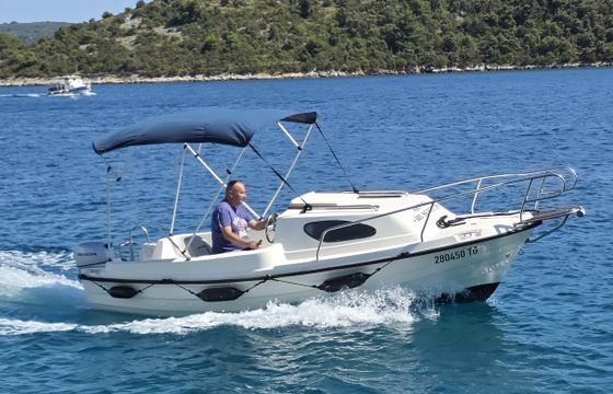 Adria 500