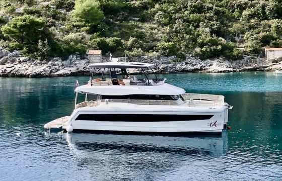 Fountaine Pajot My 44
