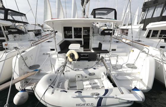 Lagoon 40