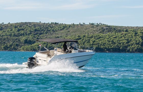 Quicksilver Activ 805
