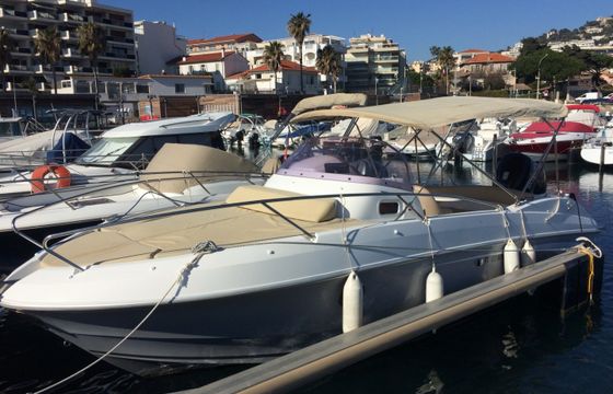 Bénéteau Flyer 750 sundeck