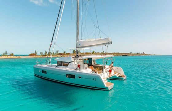 Lagoon 42