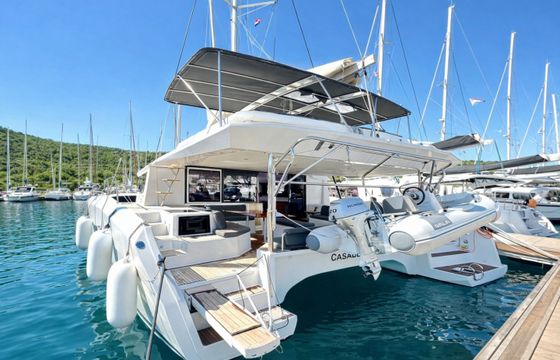 Dufour Catamarans 48 Sail