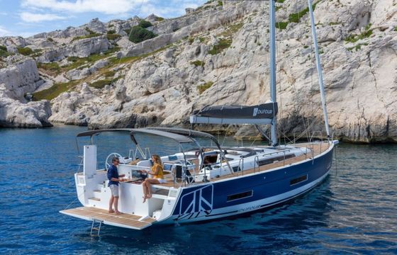 Dufour 530