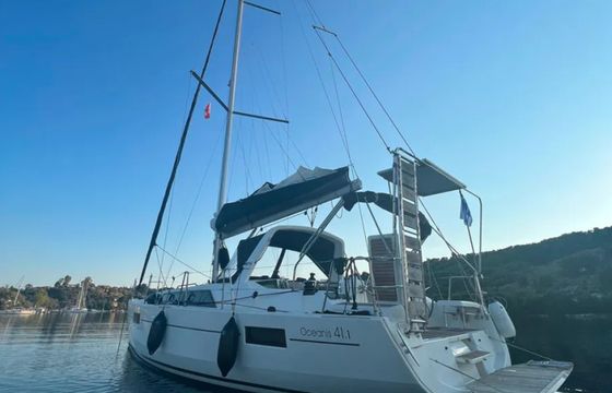 Bénéteau Oceanis 41.1