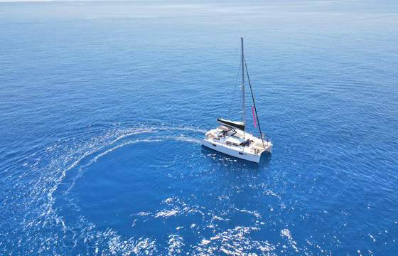Lagoon 380