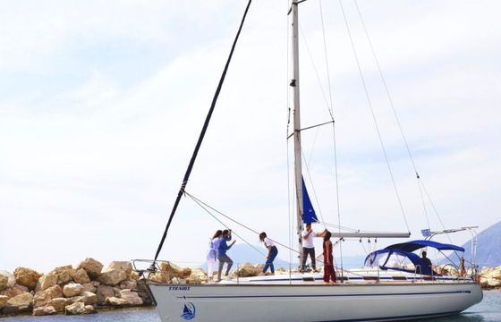 Bavaria 44