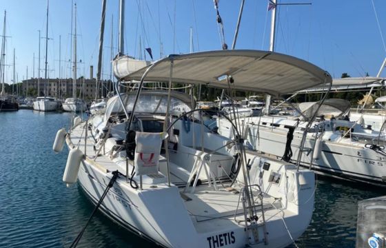 Bénéteau First 35