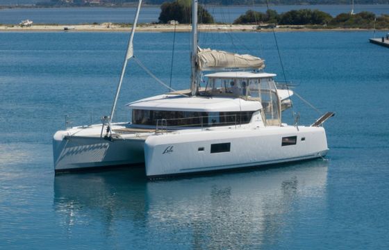 Lagoon 42