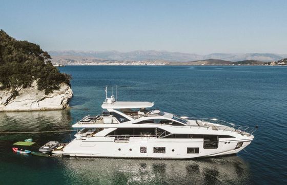 Azimut AGIO