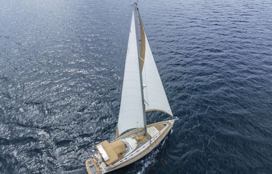 Ocean Yachts MYTHOS