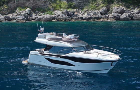 Prestige 42 Fly
