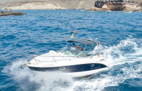 Maxum 2700 SE